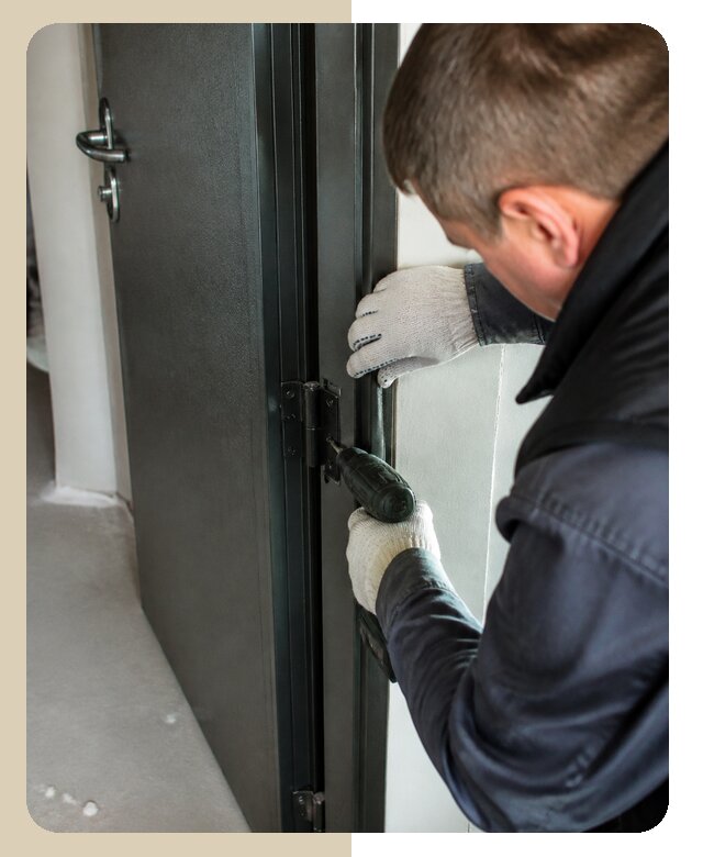 Профессиональная замена дверных петель с выездом в Елабуге